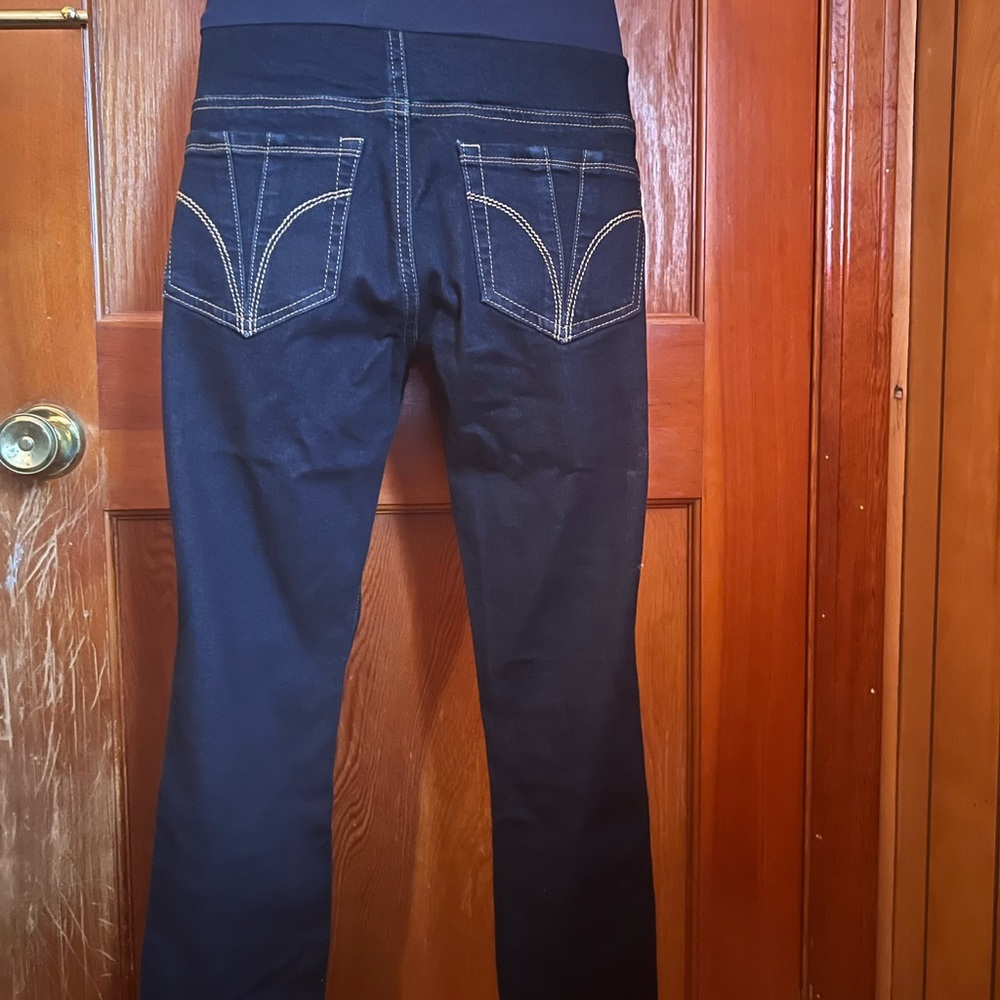 Maternity low- rise jeggings
